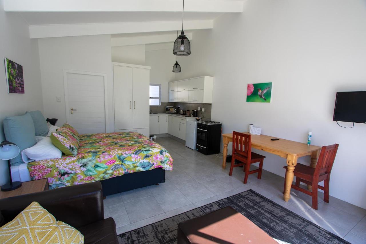 Pine Park Garden Cottages 约翰内斯堡 外观 照片