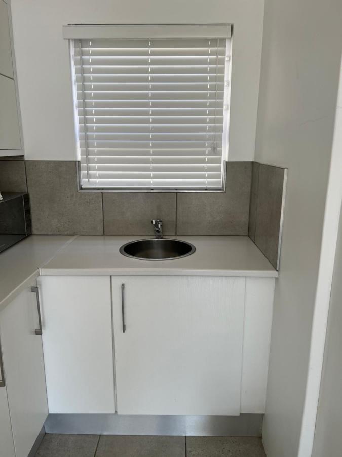 Pine Park Garden Cottages 约翰内斯堡 外观 照片